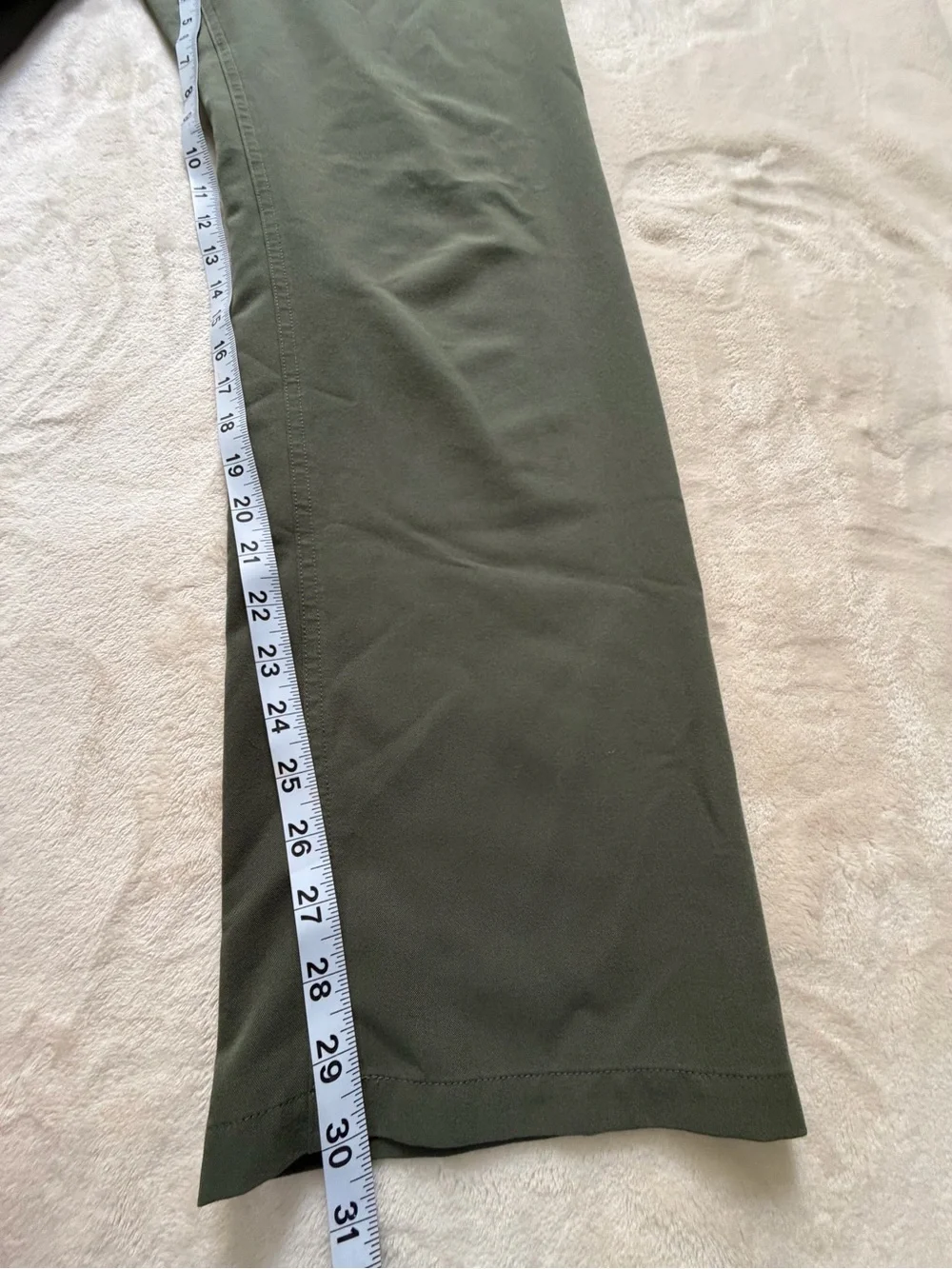 FIGS Technical Collection Unisex Green Scrub Pants Size M Polyester